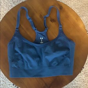 Size M Under Armor sports bra